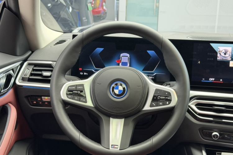 Used BMW i4 2023 eDrive35 Interior 6