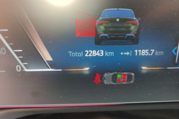 Used BMW i4 2023 eDrive40 Odometer Close Up