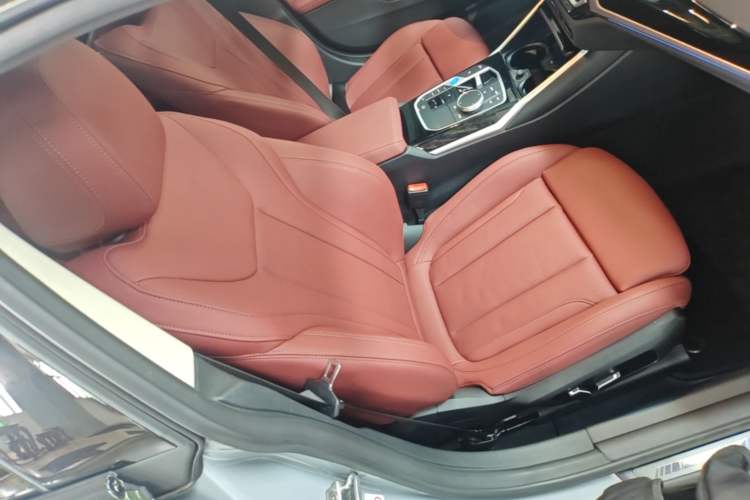 Used BMW i4 2023 eDrive35 Right Front Seat