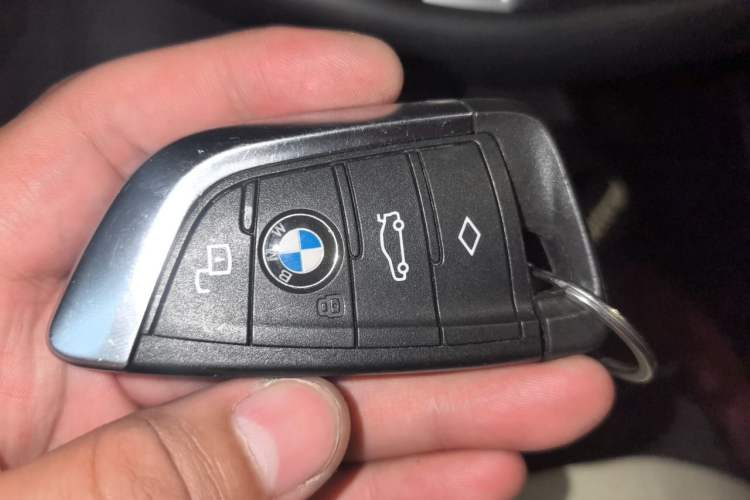 Used BMW i4 2023 eDrive40 Vehicle Key