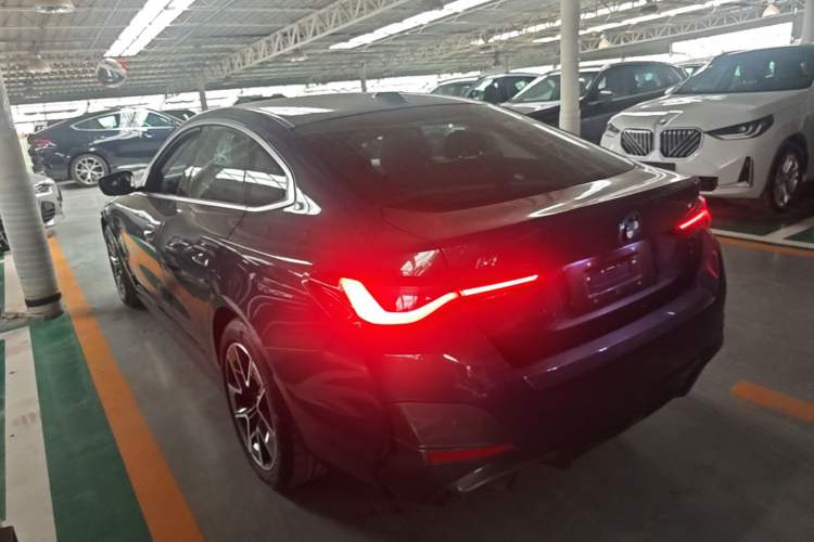 Used BMW i4 2023 eDrive35 Rear Left 45 Deg
