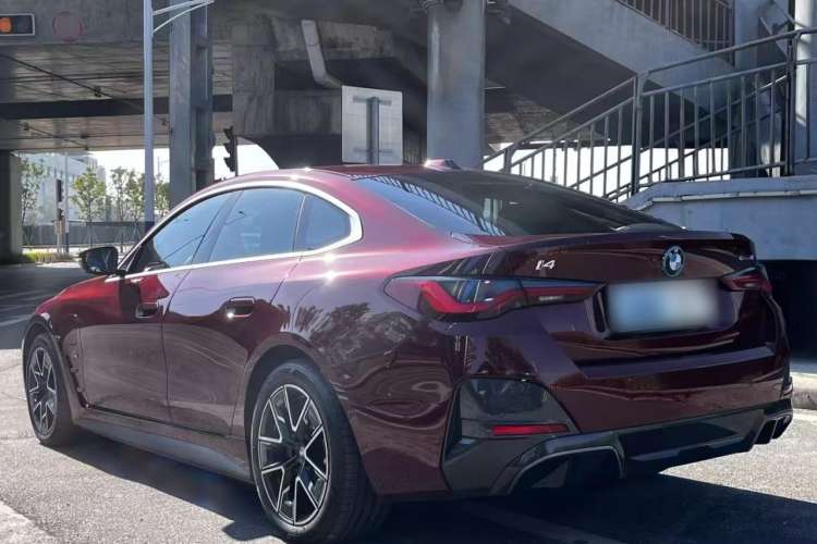 Used BMW i4 2023 eDrive35 Exterior 3