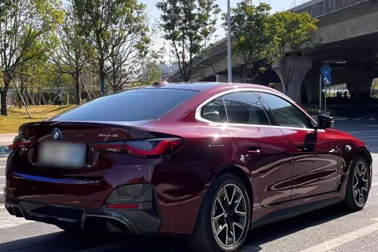 Used BMW i4 2023 eDrive35 Exterior 5