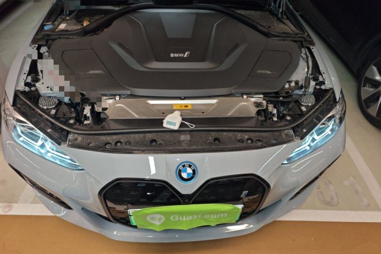 Used BMW i4 2023 eDrive40 Engine Bay