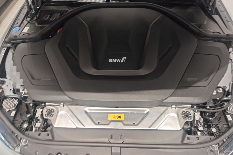 Used BMW i4 2023 eDrive40 Engine Bay