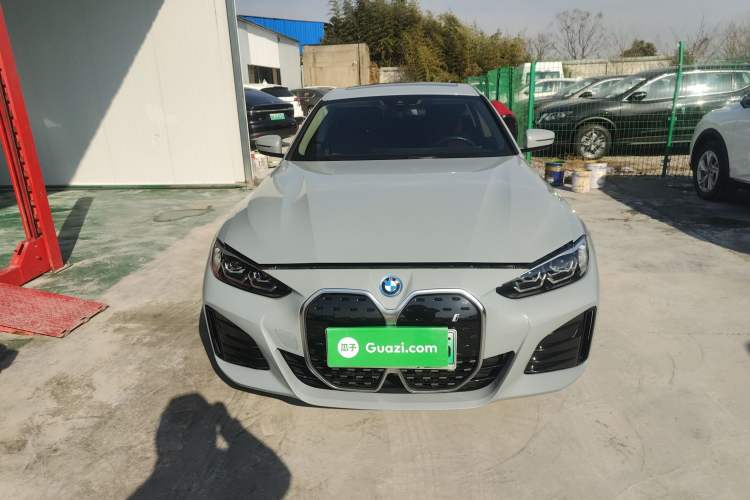 Used BMW i4 2023 eDrive35 Exterior 1