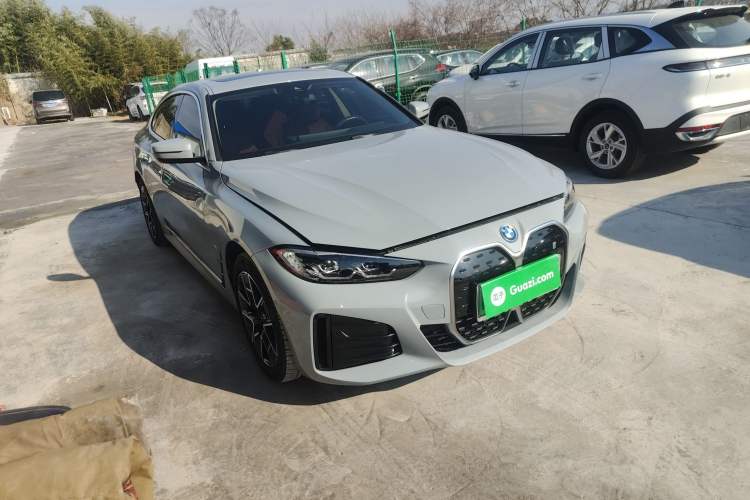 Used BMW i4 2023 eDrive35 Exterior 2