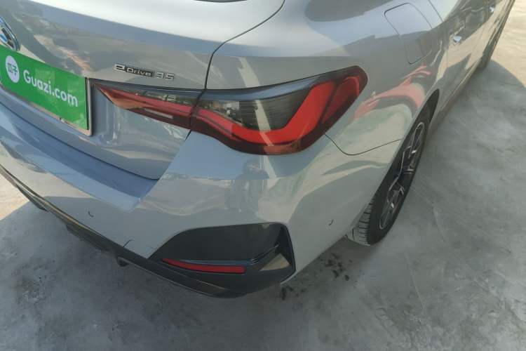 Used BMW i4 2023 eDrive35 Exterior 6