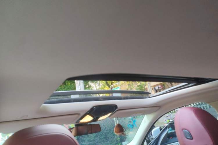 Used BMW i4 2023 eDrive35 Headliner
