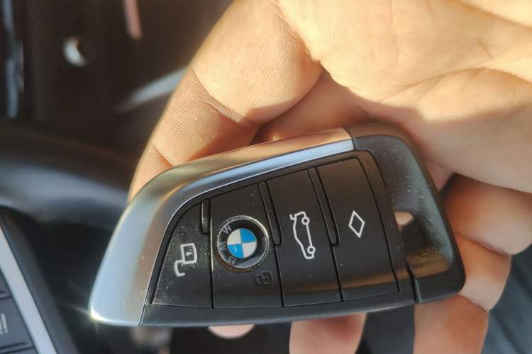 Used BMW i4 2023 eDrive35 Interior 1