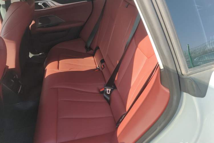 Used BMW i4 2023 eDrive35 Interior 4