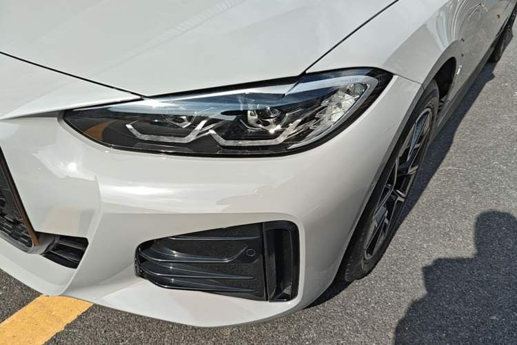 Used BMW i4 2023 eDrive35 Left Front Headlight