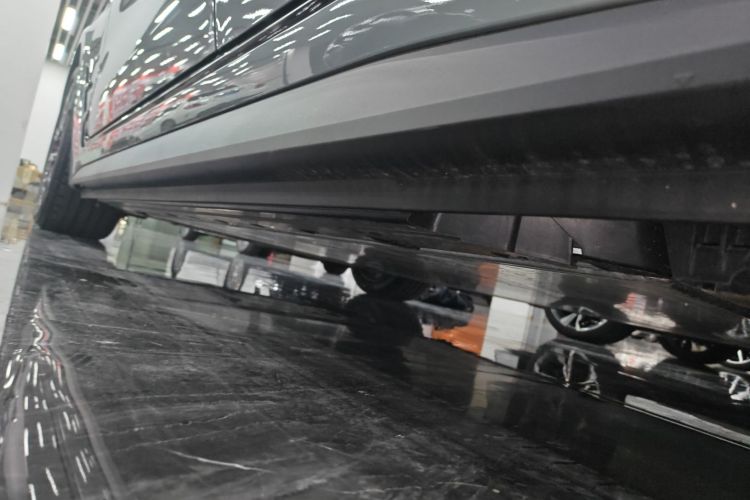 Used BMW i4 2023 eDrive40 Left Side Sill