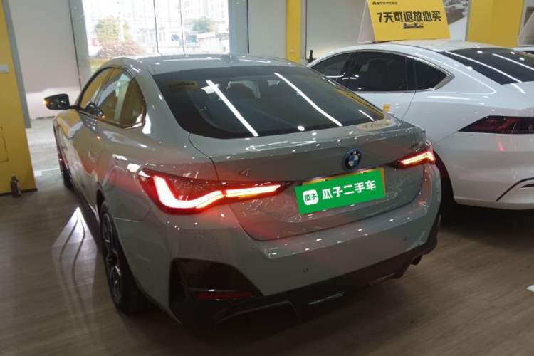 Used BMW i4 2023 eDrive40 Rear Left 45 Deg