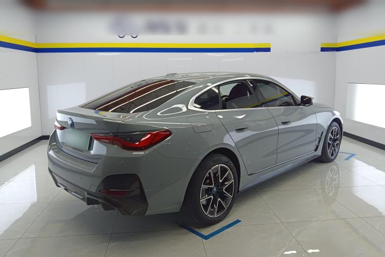 Used BMW i4 2023 eDrive35 Rear Right 45 Deg