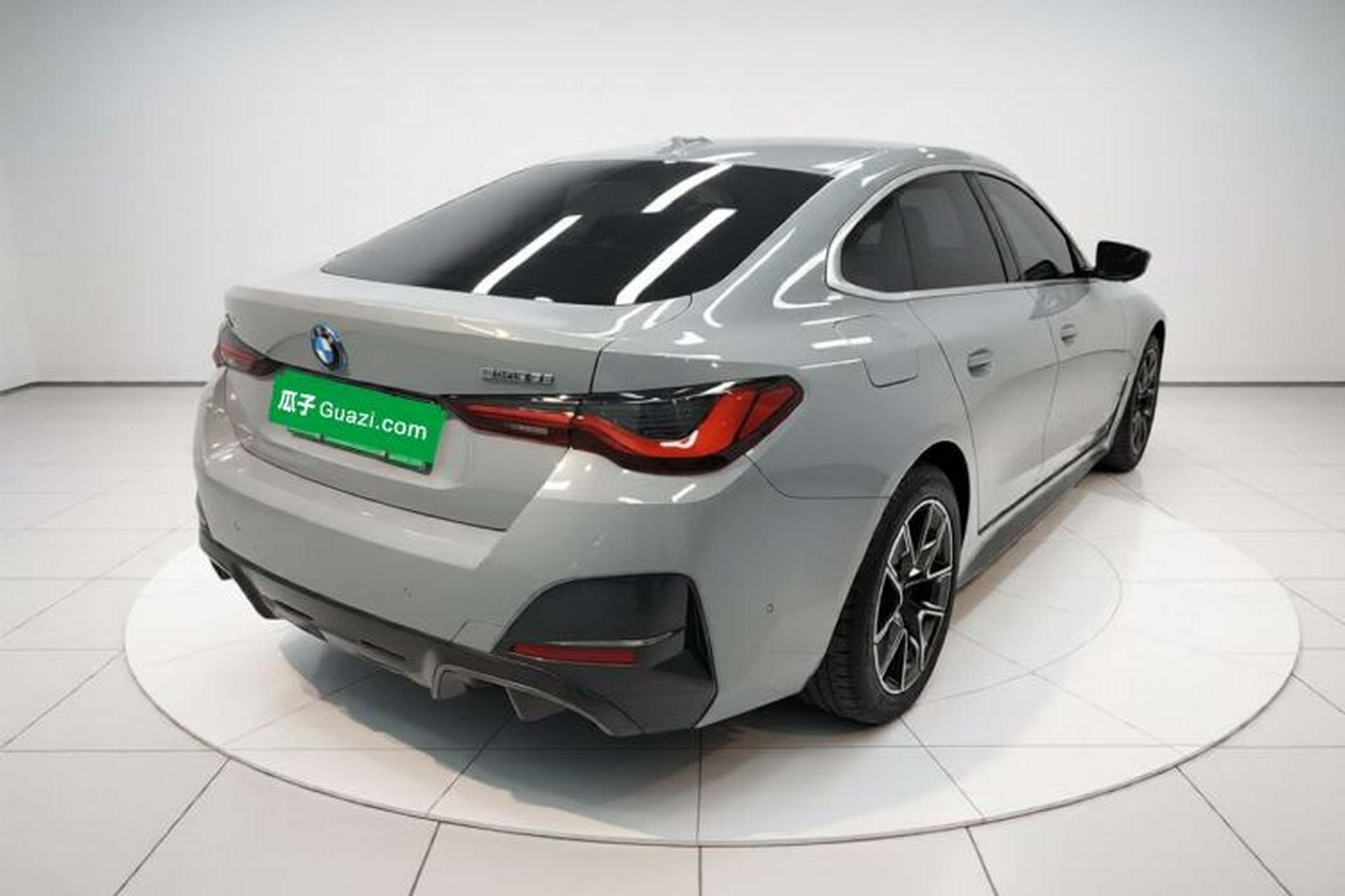 Used BMW i4 2023 eDrive35 Rear Right 45 Deg