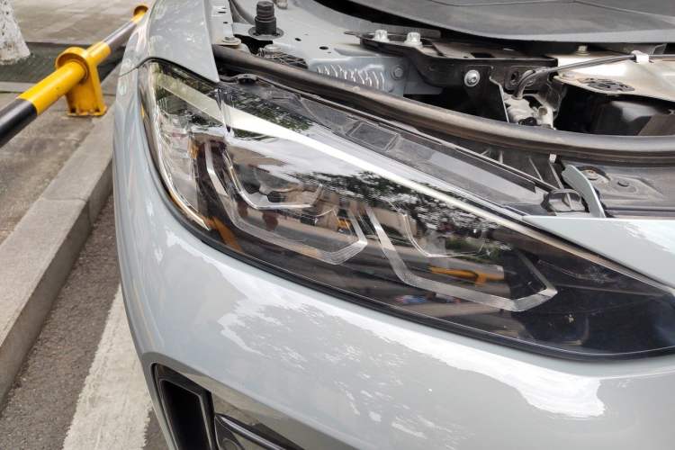 Used BMW i4 2023 eDrive35 Right Front Headlight