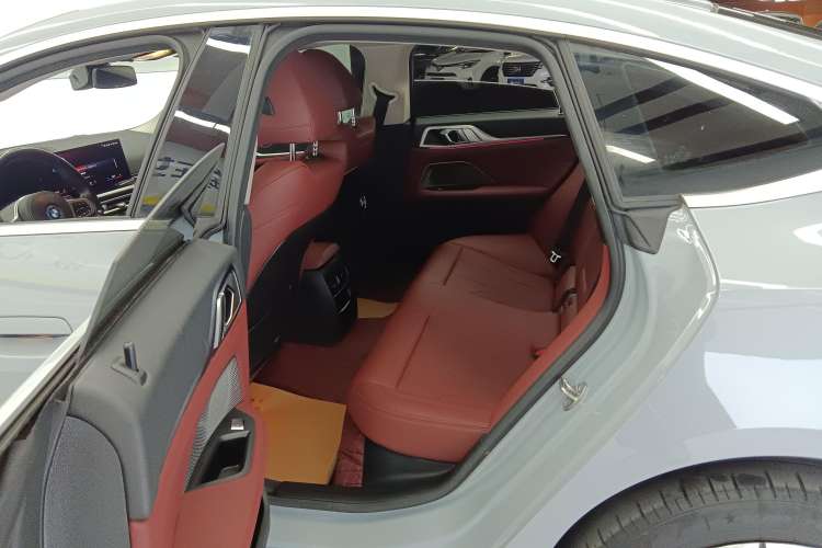 Used BMW i4 2023 eDrive35 Right Rear Seat
