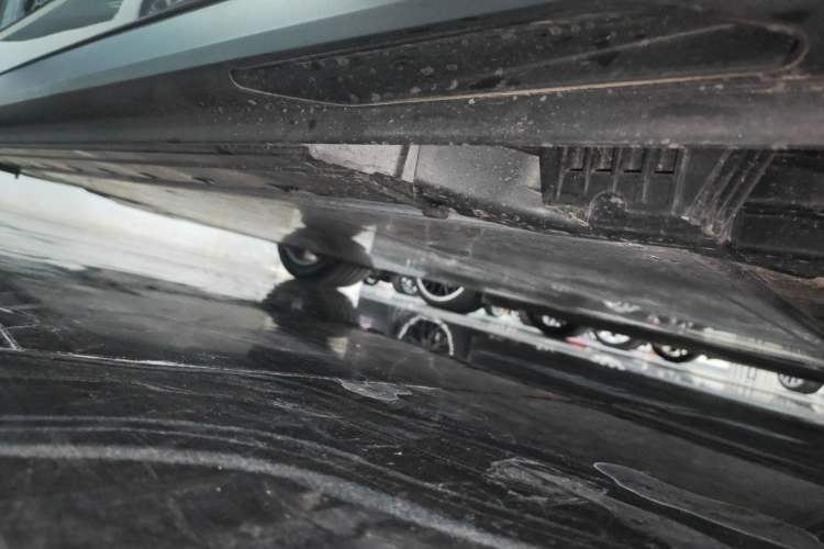 Used BMW i4 2023 eDrive40 Right Side Sill