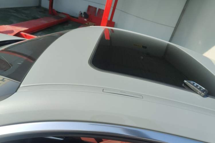 Used BMW i4 2023 eDrive35 Roof