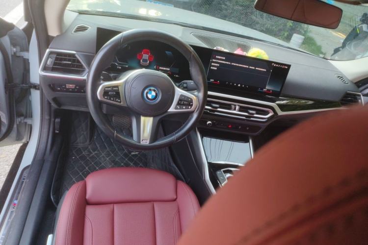 Used BMW i4 2023 eDrive35 Steering Wheel