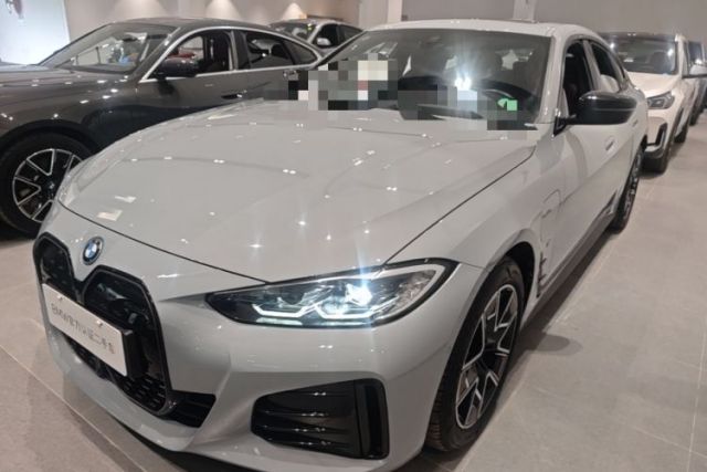 Used BMW i4 2023 eDrive40