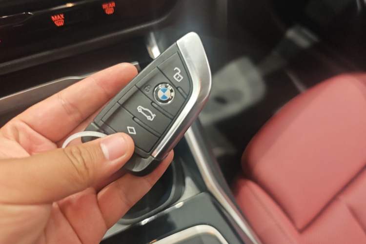 Used BMW i4 2023 eDrive35 Vehicle Key