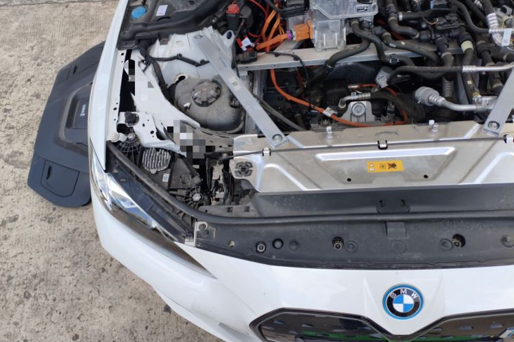 Used BMW i4 2023 eDrive40 Engine Bay Right