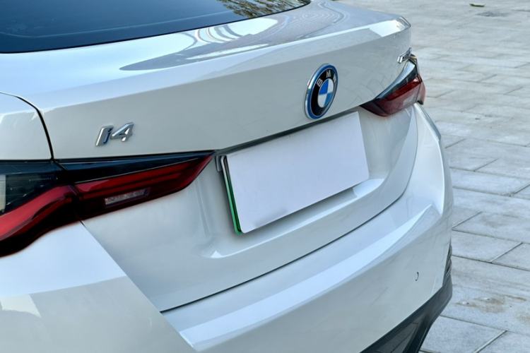 Used BMW i4 2023 eDrive40 Exterior 7