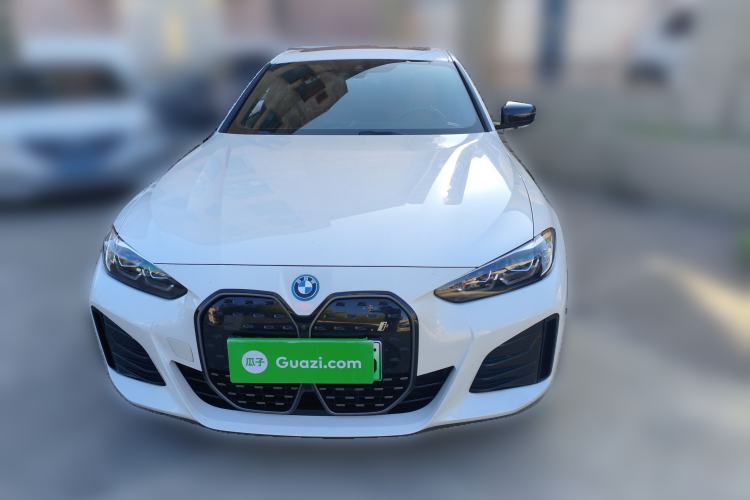 Used BMW i4 2023 eDrive40 Front
