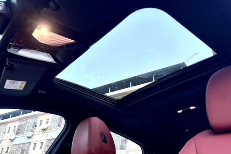 Used BMW i4 2023 eDrive40 Headliner