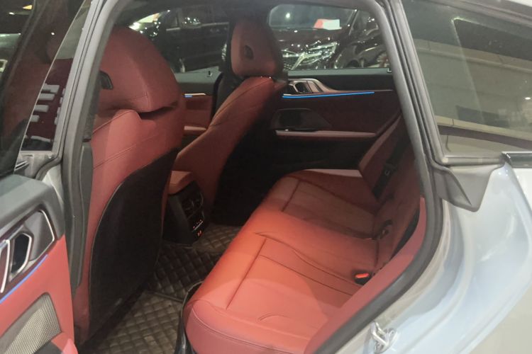 Used BMW i4 2025 eDrive40 Interior 1