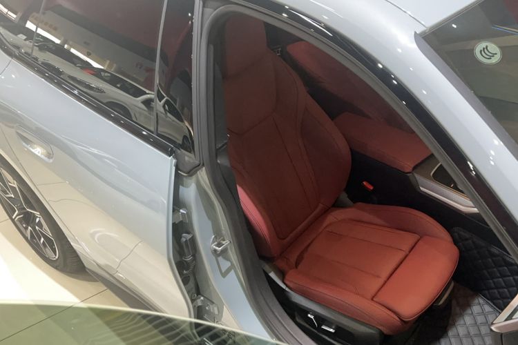 Used BMW i4 2025 eDrive40 Right Front Seat