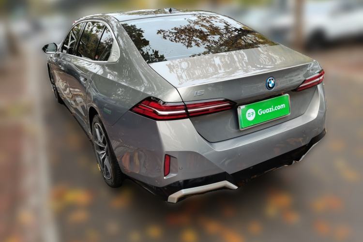 Used BMW i5 2024 eDrive 35L M Sport Package Rear Left 45 Deg
