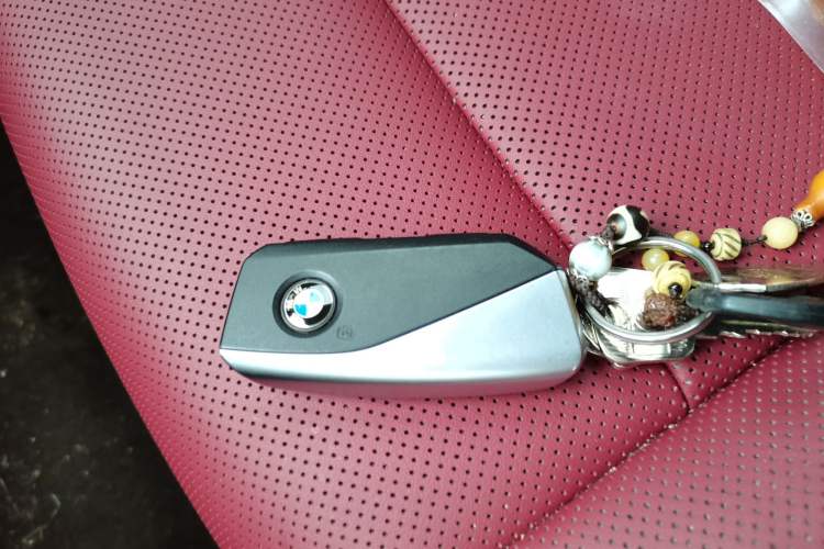 Used BMW i5 2024 eDrive 35L M Sport Package Vehicle Key