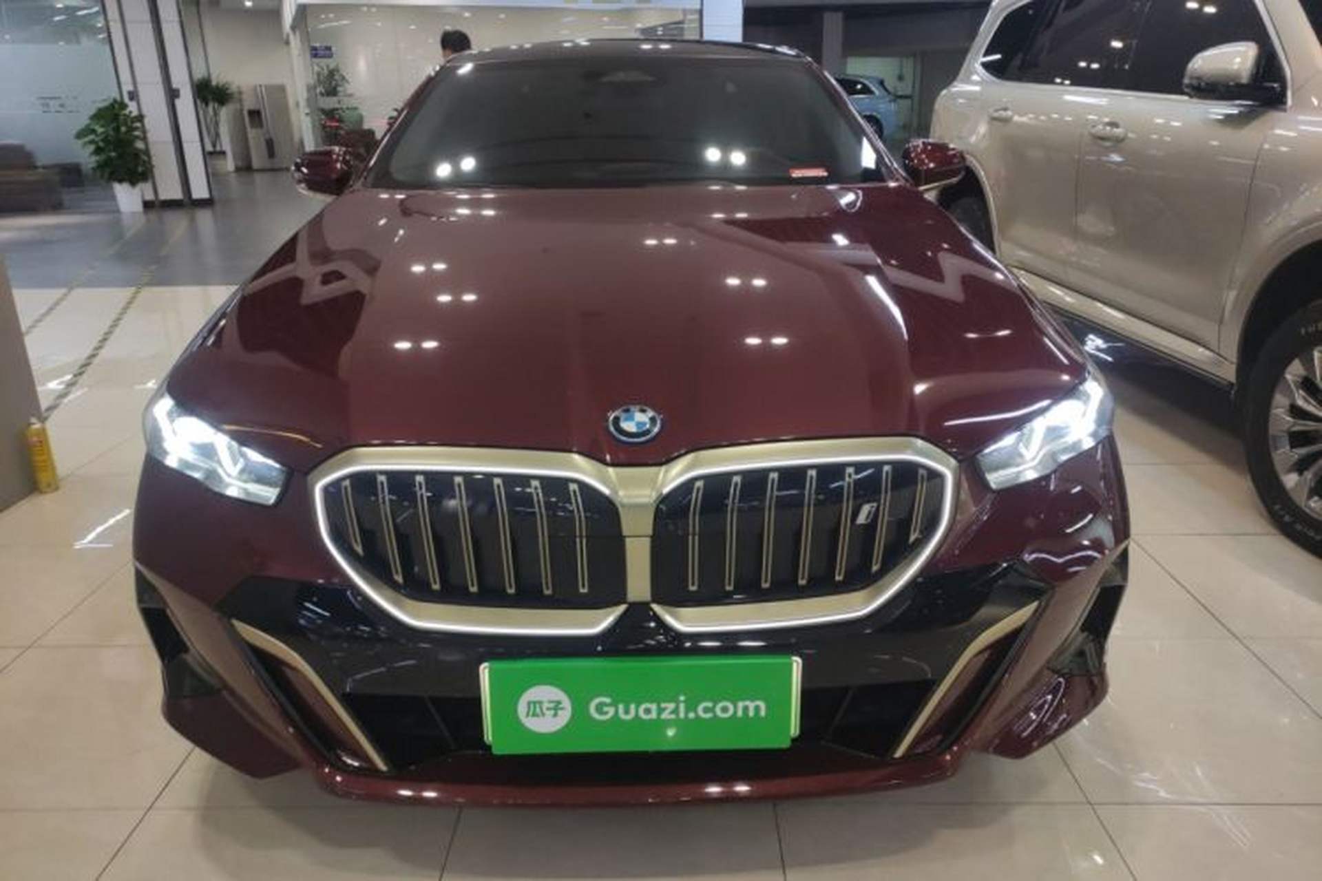 Used BMW i5 2024 eDrive 35L Luxury Model with M Sport Package Front