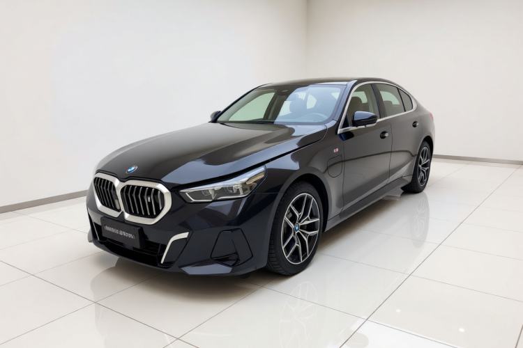 BMW i5 2024 eDrive 35L Luxury Package
