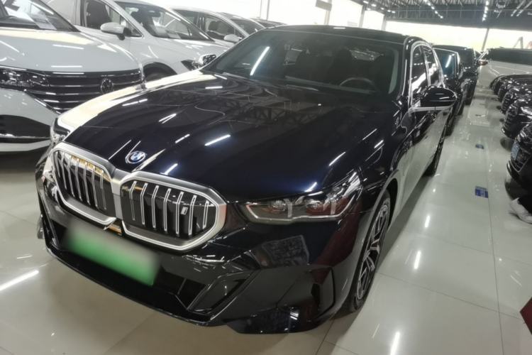 Used BMW i5 2024 eDrive 35L Luxury Model with M Sport Package Guazi used car, China used car export, Used car for sale, Used  cars, Cheapest cars for sale