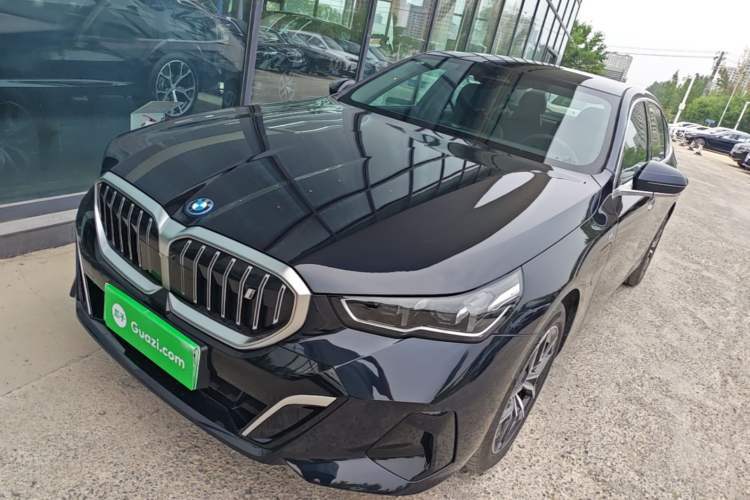 Used BMW i5 2024 eDrive 35L Luxury Model with M Sport Package Guazi used car, China used car export, Used car for sale, Used  cars, Cheapest cars for sale