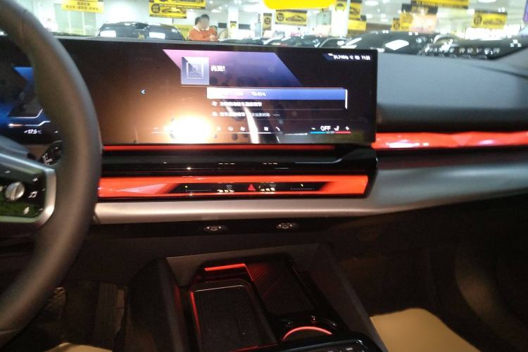 Used BMW i5 2024 eDrive 35L Luxury Model with M Sport Package Audio And AC Panel