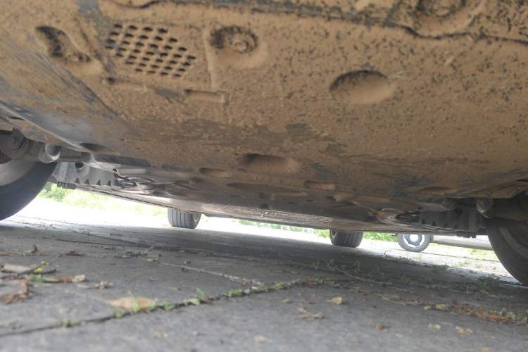 Used BMW i5 2024 eDrive 35L M Sport Package Chassis Front