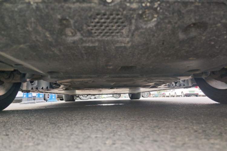 Used BMW i5 2024 eDrive 35L M Sport Package Chassis Front