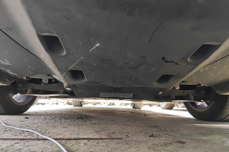 Used BMW i5 2024 eDrive 35L M Sport Package Chassis Rear