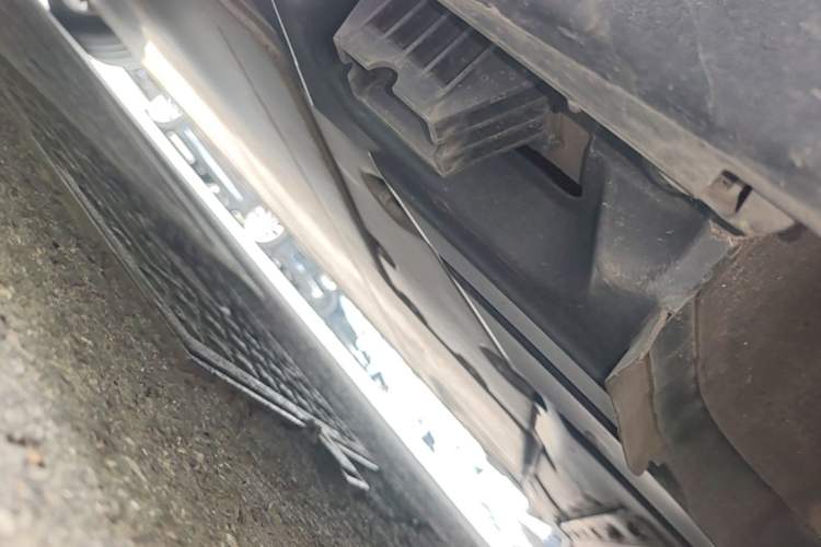 Used BMW i5 2024 eDrive 35L Luxury Package Chassis Rear Left