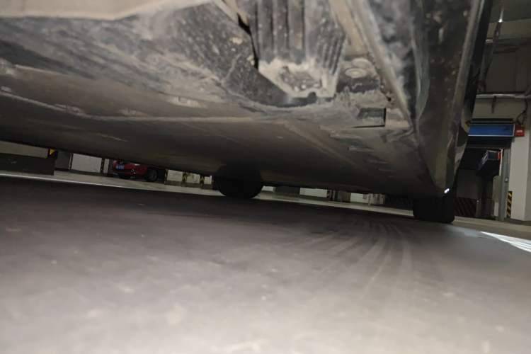 Used BMW i5 2024 eDrive 35L M Sport Package Chassis Rear Right