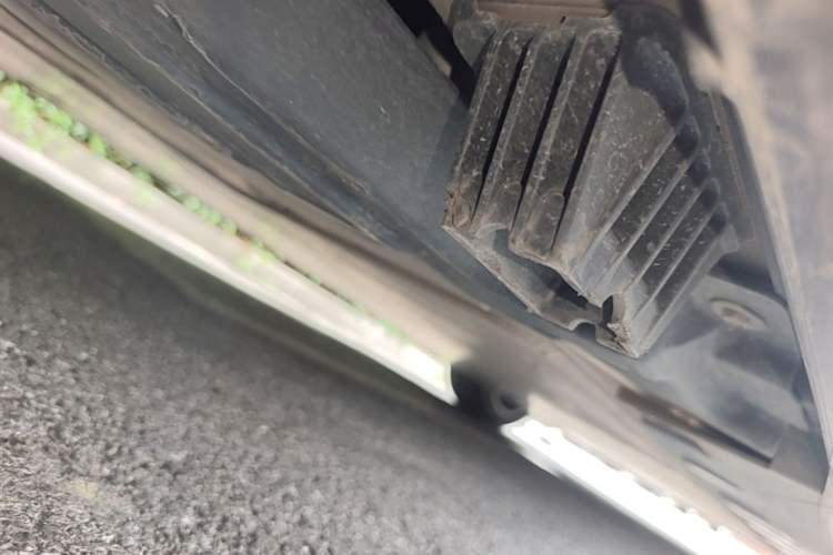 Used BMW i5 2024 eDrive 35L Luxury Package Chassis Rear Right