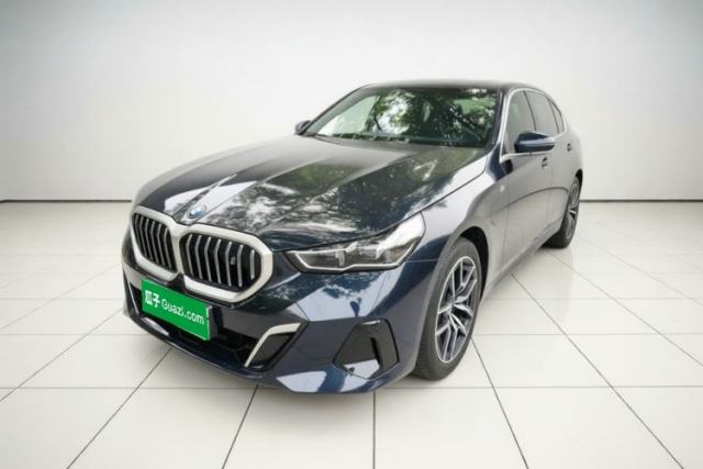 Używany BMW i5 2024 eDrive 35L M Sport Package