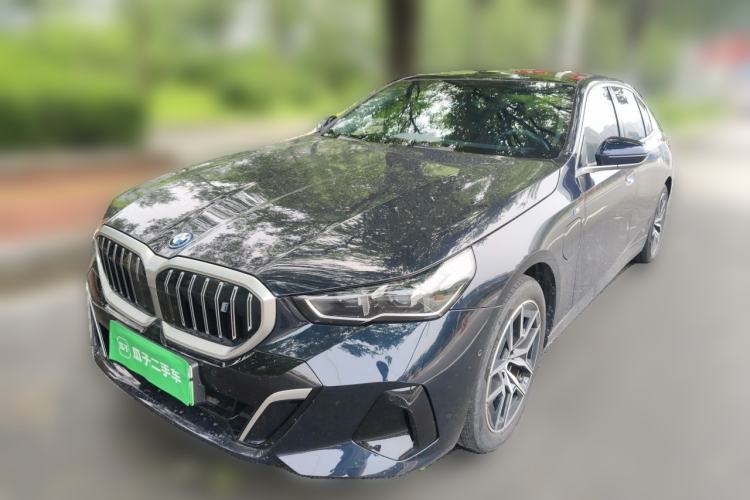 Used BMW i5 2024 eDrive 35L M Sport Package Guazi used car, China used car export, Used car for sale, Used cars, Cheapest cars for sale