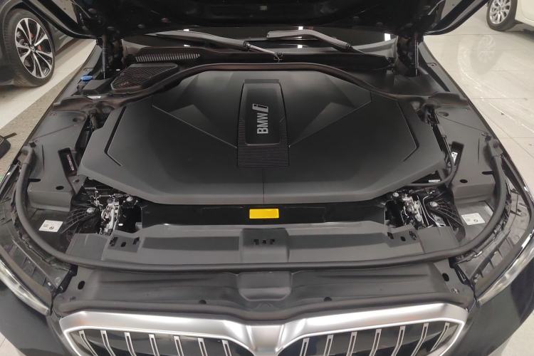 Used BMW i5 2024 eDrive 35L Luxury Package Engine Bay