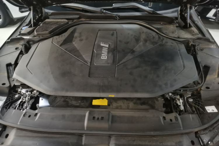 Used BMW i5 2024 eDrive 35L Luxury Model with M Sport Package Engine Bay